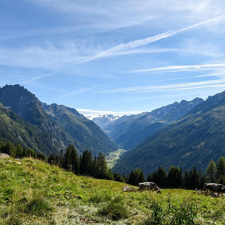 Hotel Gsallbach Kaunertal Bagian luar foto