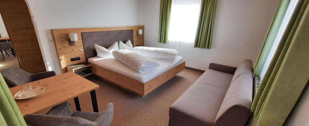 Hotel Gsallbach Kaunertal Bagian luar foto